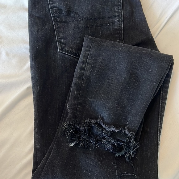 American eagle black ripped jeans - Picture 2 of 5